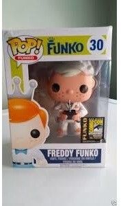 Funko Pop! Freddy Funko - Glow Dr. Emmett Brown (Freddy Funko)