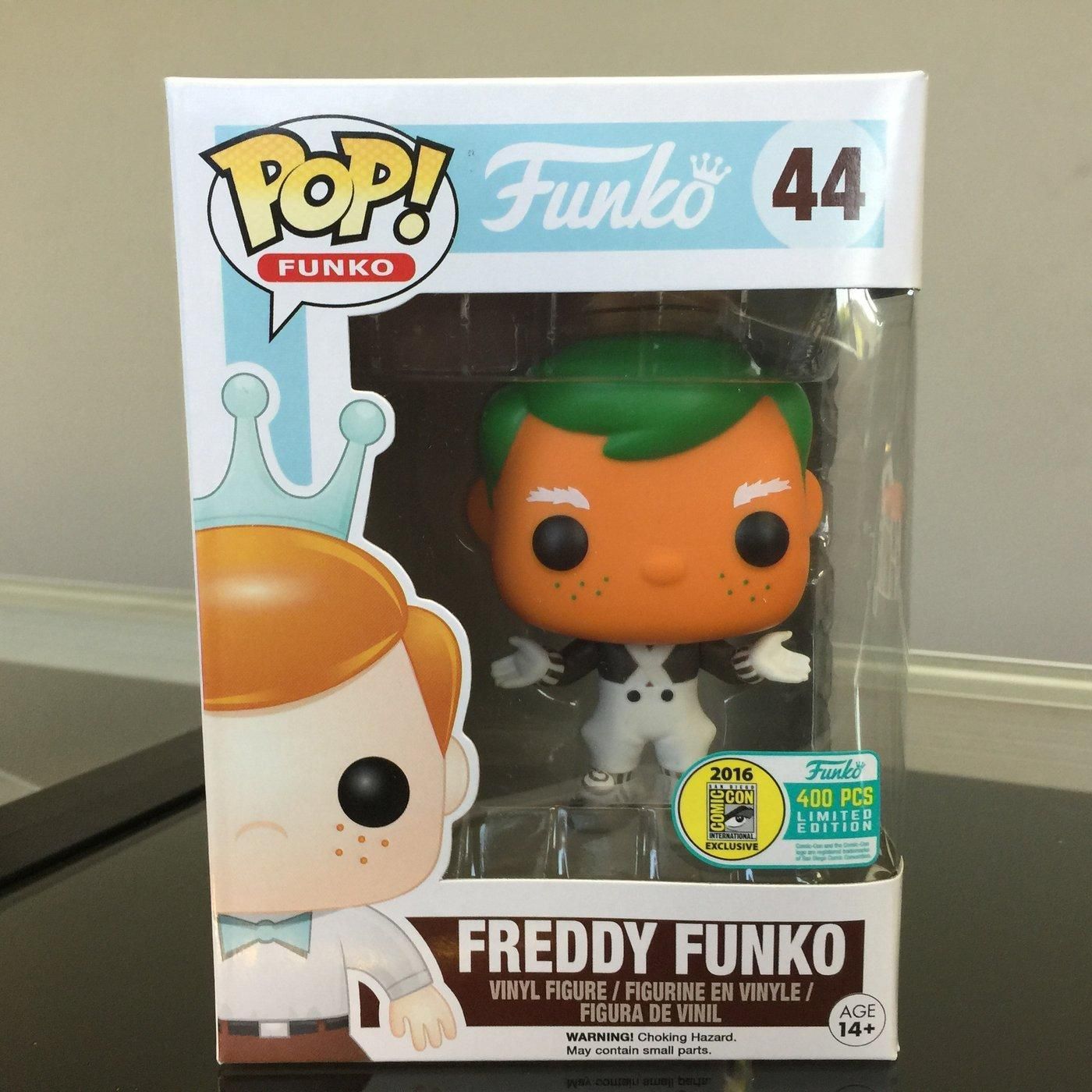 Funko Pop! Freddy Funko - (Glow) (Freddy Funko)